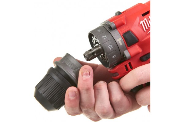Акумуляторна ударна дриль-шурупокрут Milwaukee M12 FPDXKIT-202X (4933464138) Акумуляторна ударна дриль-шурупокрут Milwaukee M12 FPDXKIT-202X (4933464138)