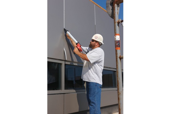 Клейовий пістолет Milwaukee M12 PCG/600A-0 без АКБ и ЗУ (4933441786) Клейовий пістолет Milwaukee M12 PCG/600A-0 без АКБ и ЗУ (4933441786)