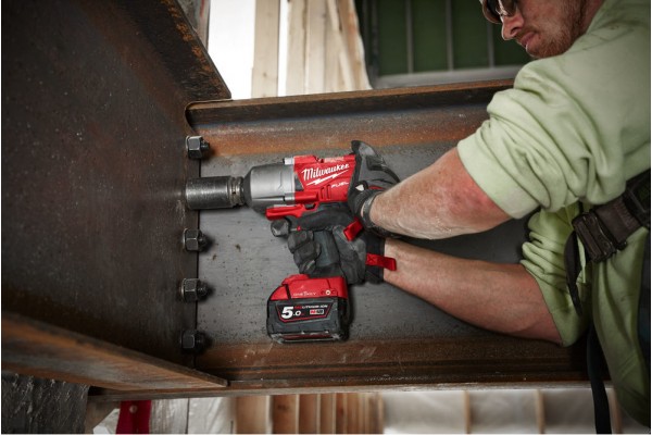 Гайкокрут акумуляторний Milwaukee M18 ONEFHIWF12-502X (4933459727)