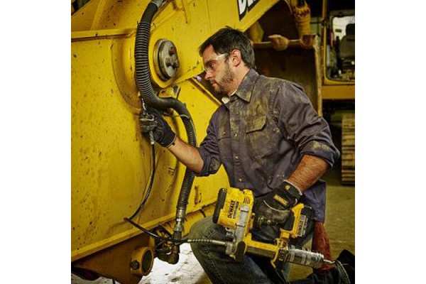 Пістолет маcляний акумуляторний DeWALT DCGG571M1