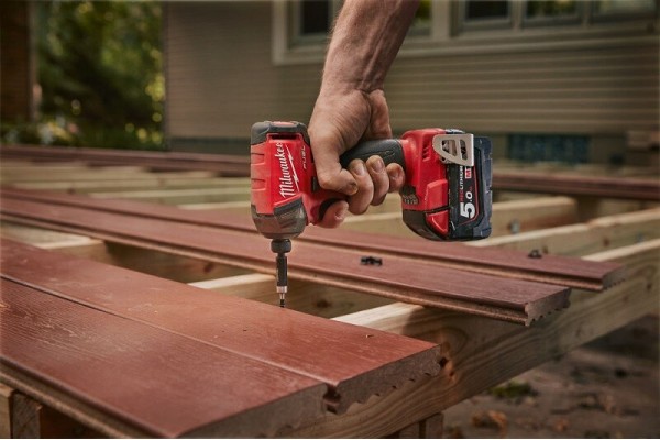 Гвинтокрут акумуляторний 1/4" HEX MILWAUKEE, M18 FQID-0X, 50Нм, HDкейс