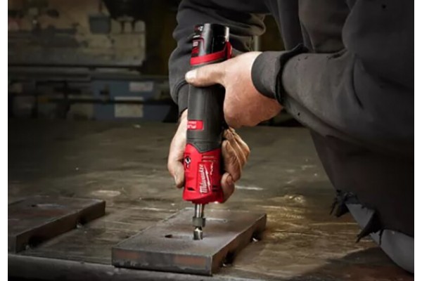 Акумуляторна цангова пряма шліфувальна Milwaukee M12 FDGS-0, 6х8 мм 4933471435