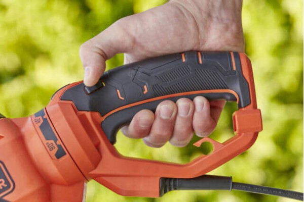 Кущоріз електричний BLACK+DECKER BEHTS551