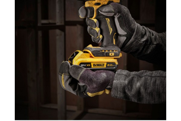 Дриль-шурупокрут 100 YEARS DeWALT DCD100YD2T Дриль-шурупокрут 100 YEARS DeWALT DCD100YD2T