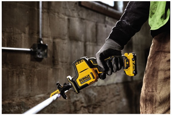 Пила шабельна акумуляторна безщіткова DeWALT DCS312N