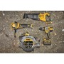 Пила шабельна акумуляторна DeWALT DCS386T1