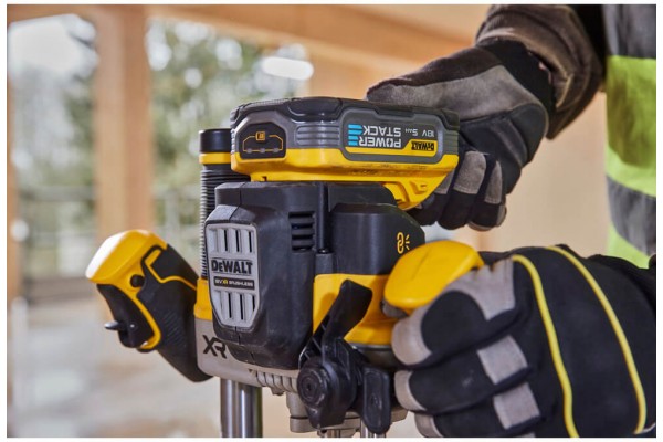 Фрезер акумуляторний безщітковий DeWALT DCW620NT Фрезер акумуляторний безщітковий DeWALT DCW620NT