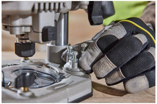 Фрезер акумуляторний безщітковий DeWALT DCW620NT Фрезер акумуляторний безщітковий DeWALT DCW620NT