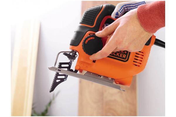 Пила лобзикова мережева BLACK+DECKER KS901PEK