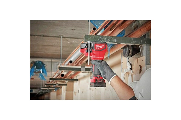 Шпилькоріз акумуляторний MILWAUKEE M18 BLTRC-0, ( 4 ріжучі матриці, HD кейс)