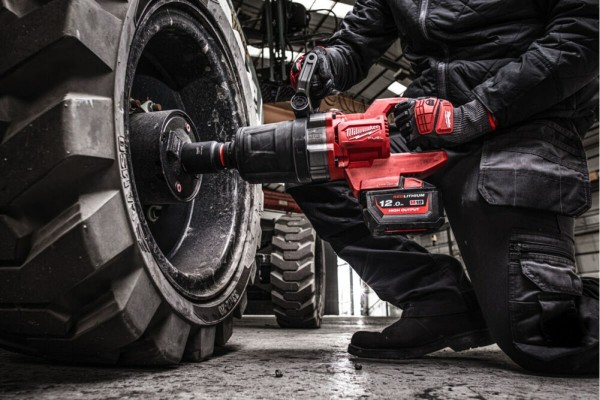 Торцева головка Milwaukee ShW 1/2'' STD 10 мм (4932480304) Торцева головка Milwaukee ShW 1/2'' STD 10 мм (4932480304)