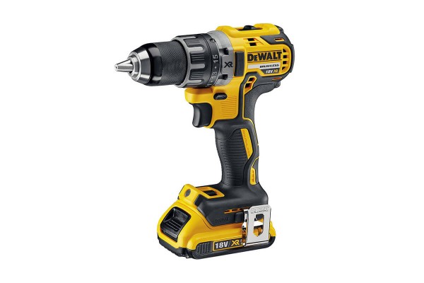 Набір з двох інструментів безщіткових DeWALT DCK268P2T