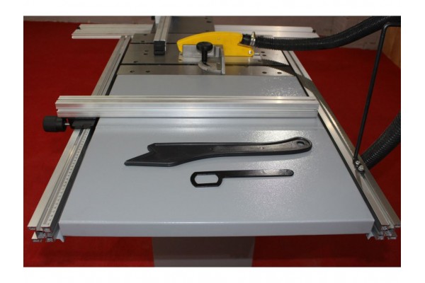Циркулярна пила Holzmann TS 200 Циркулярна пила Holzmann TS 200