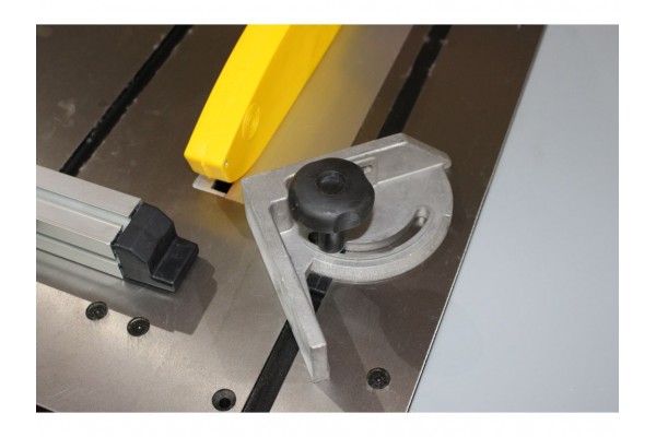 Циркулярна пила Holzmann TS 200 Циркулярна пила Holzmann TS 200